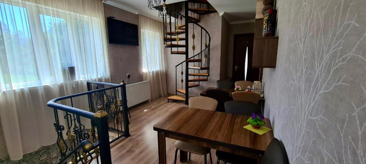 Kazbegi Inn Luaran gambar